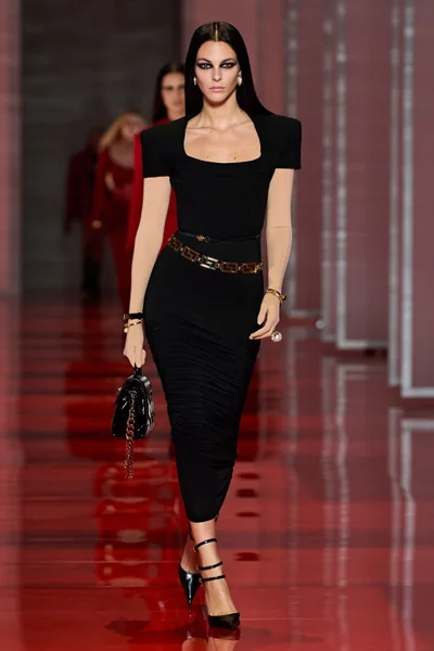 Look 33